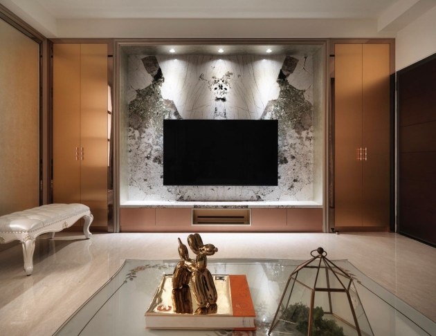 <h8>相遇奢石</h8>化浪漫為真實,以石材串連空間篇章