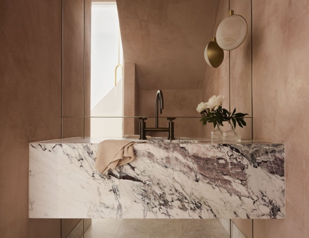 <h8>設計靈感</h8>來自雪梨設計靈感：Smac Studio 讓義大利奢石變得迷人又日常